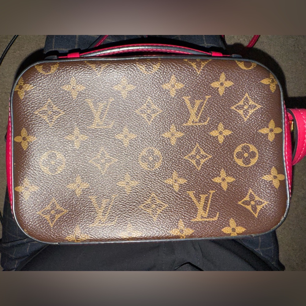 Louis Vuitton Brown and Red Crossbody Bag with Monogram Canvas - Picture 2 of 8